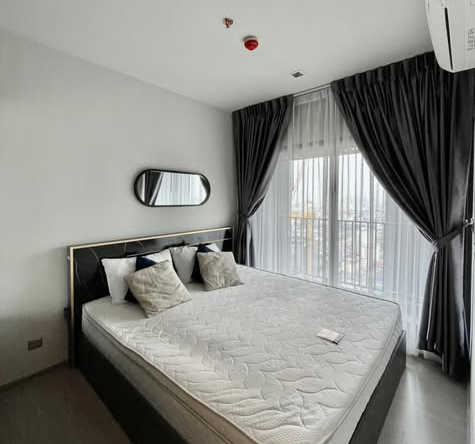 bedroom of Life Asoke – Rama 9
