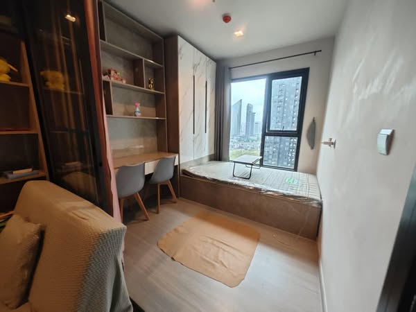 bedroom of Life Asoke – Rama 9