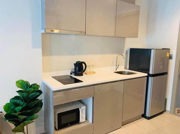 Life Asoke – Rama 9