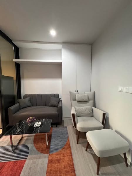 living room of Life Asoke – Rama 9