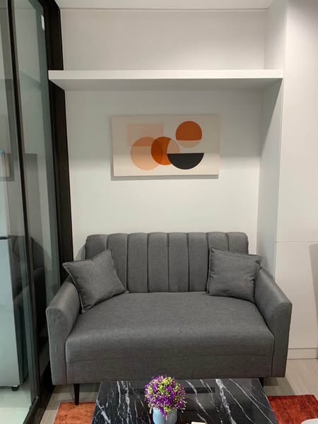 living room of Life Asoke – Rama 9