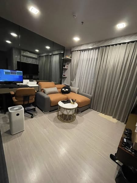 living room of Life Asoke Hype