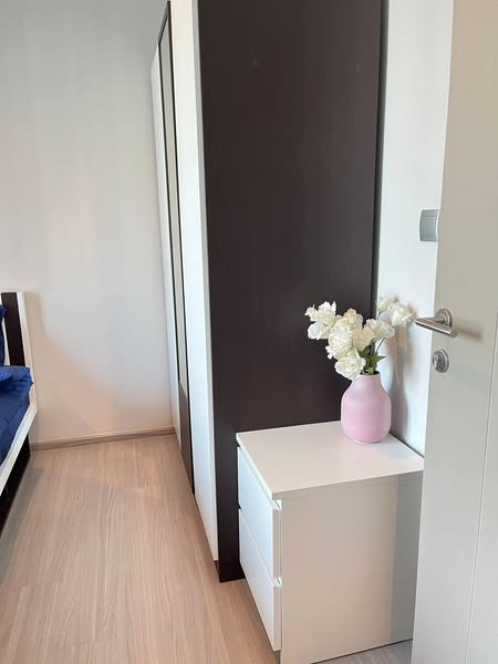 bedroom and room interior of Life Asoke - Rama 9