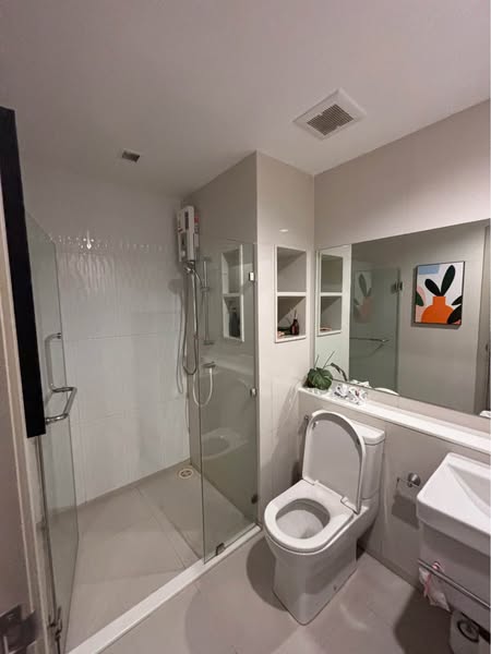 bathroom of Life Ladprao