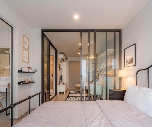 bedroom and room interior of Life Ladprao