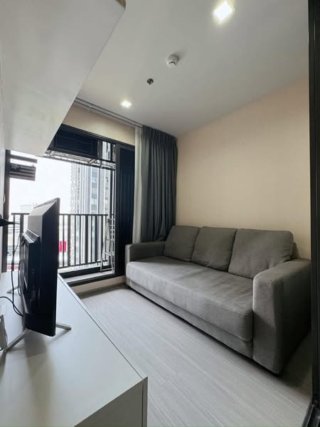 living room and bedroom of Life Ladprao