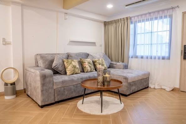 living room and bedroom of บ้านกลางเมือง ราชพฤกษ์-สาทร