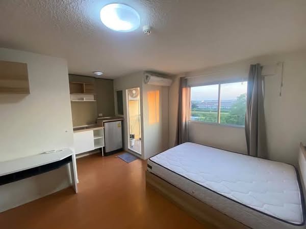 bedroom of Lumpini Condo Town Rom Klao - Suvarnabhumi