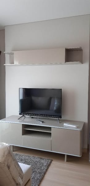 living room and room interior of Lumpini Suite Phetchaburi - Makkasan