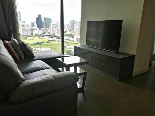 living room of Magnolias Ratchadamri Boulevard