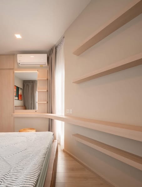 bedroom of Metris Lat Phrao