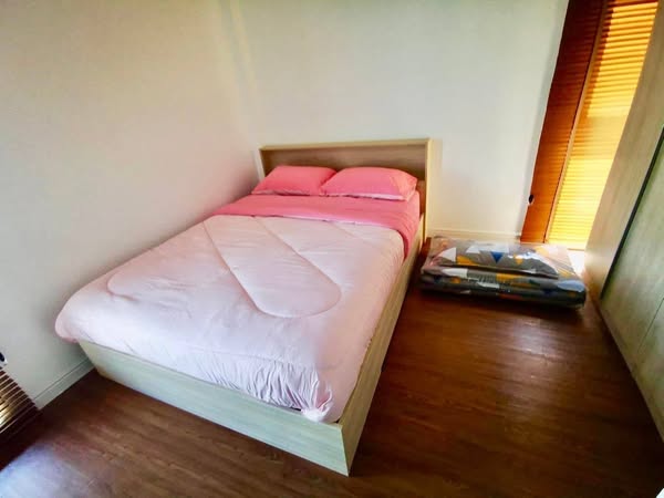 bedroom of บ้านพักพูลวิลล่า mickey house อัมพวา