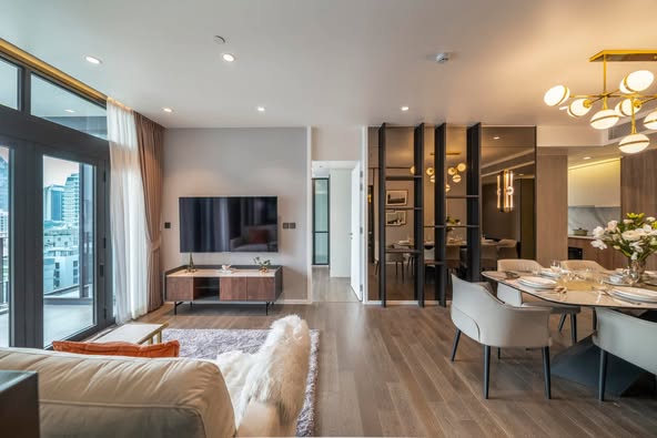 living room of MUNIQ Sukhumvit 23