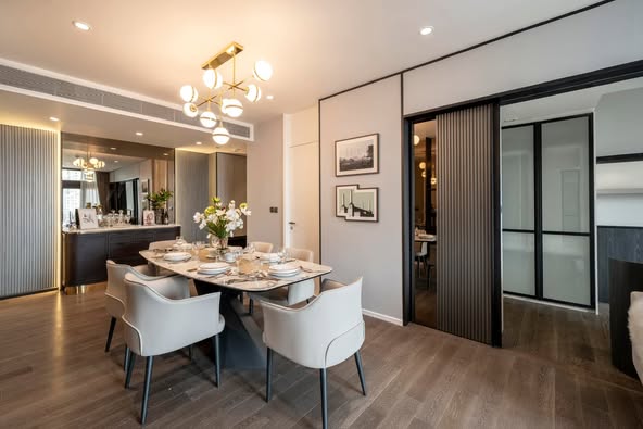 living room of MUNIQ Sukhumvit 23