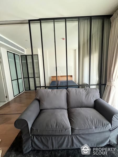 living room and bedroom and room interior of MUNIQ Sukhumvit 23