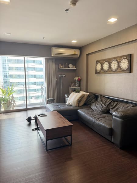living room of My Resort Bangkok