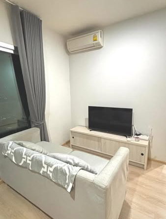 living room and bedroom of Noble Revolve Ratchada 1