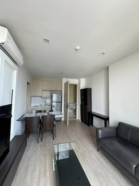 living room of Noble State Sukhumvit 39