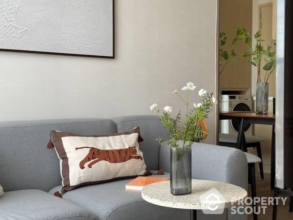 living room of Noble State Sukhumvit 39