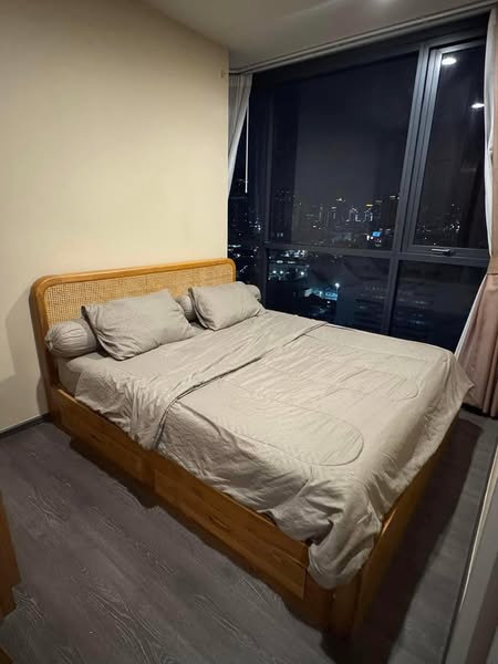 bedroom of Oka Haus