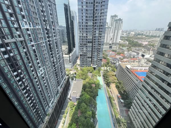 One9Five Asoke – Rama 9