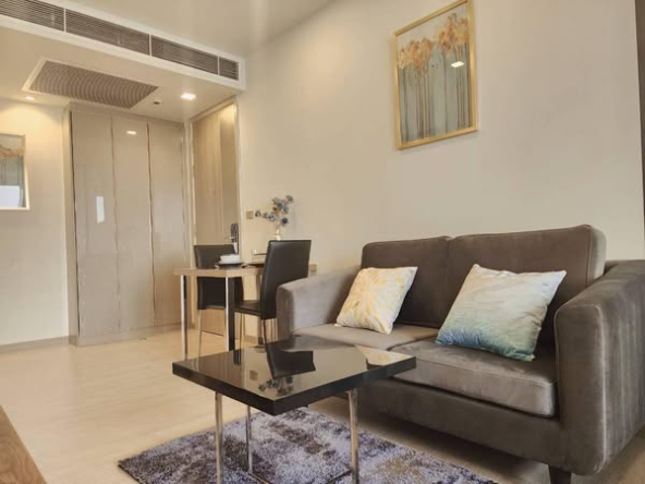 living room of One9Five Asoke – Rama 9