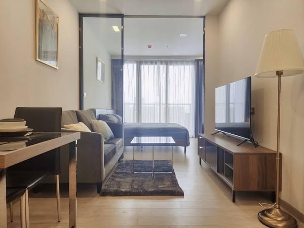 living room of One9Five Asoke – Rama 9