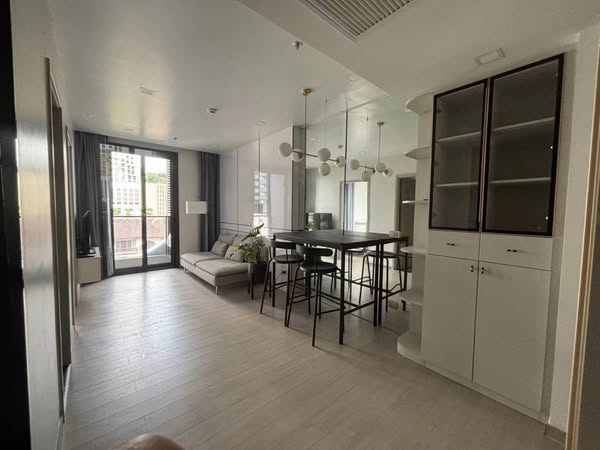 room interior of One9Five Asoke – Rama 9