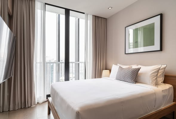 bedroom of Park Origin Phrom Phong