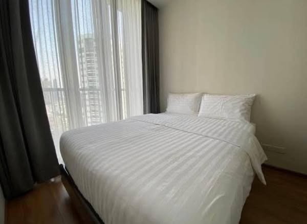 bedroom of Park Origin Phrom Phong