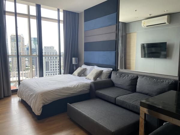 Park Origin Phrom Phong
