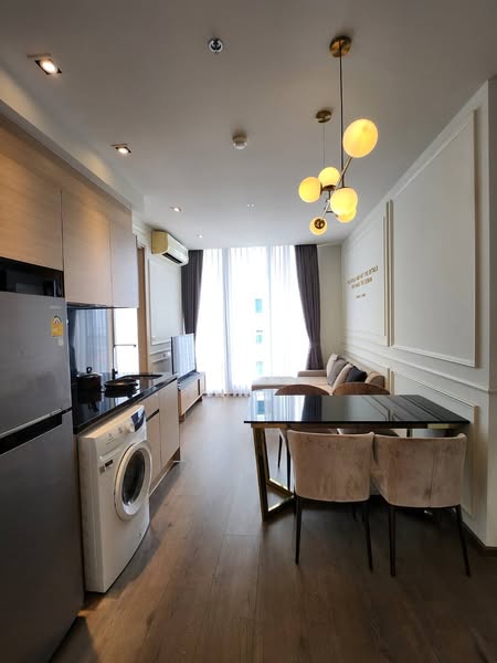 kitchen of Park Origin Phrom Phong