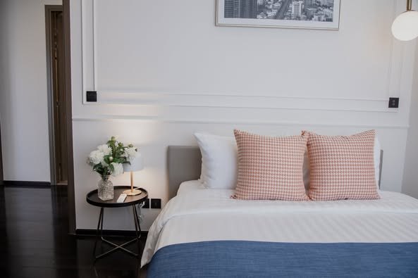 bedroom of Park​ Origin​ Thonglor