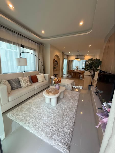 living room and bedroom of PATTA ELEMENT Sale Gallery