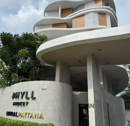 Phyll Phahol 34