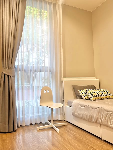bedroom of Q Prasarnmit