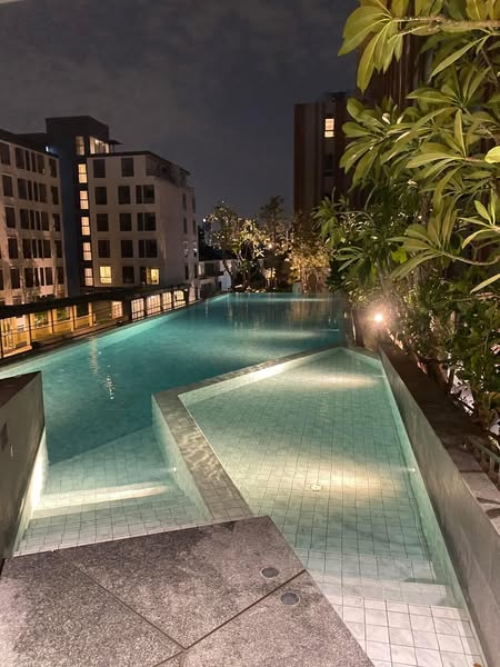 pool of Quintara Phume Sukhumvit 39