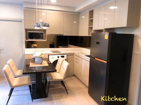 kitchen of Quintara Treehaus Sukhumvit 42