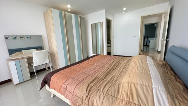 bedroom of Rama Harbour View Condominium