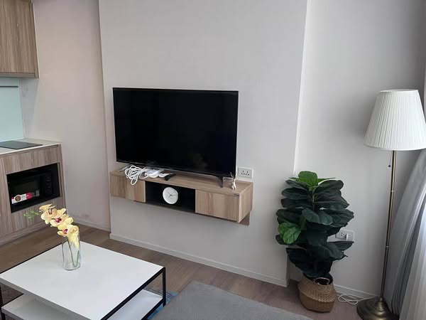 living room and room interior of RAMADA RESIDENCE SUKHUMVIT 87
