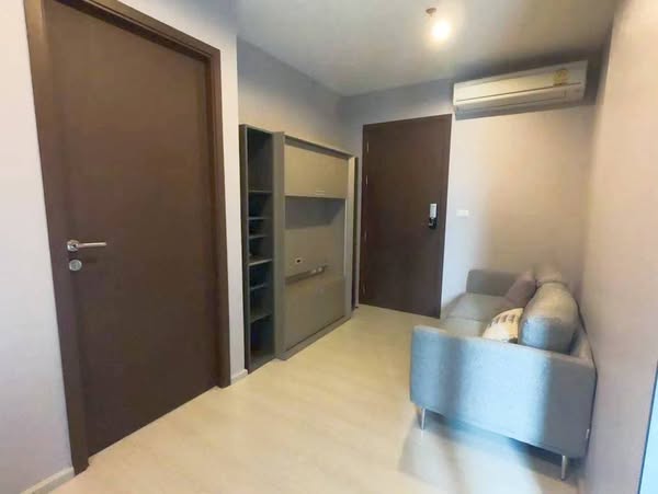 bedroom and room interior of Rhythm Asoke