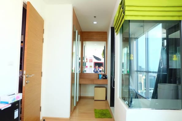 room interior of RHYTHM Phahon-Ari