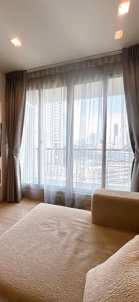 bedroom of RHYTHM Sathorn
