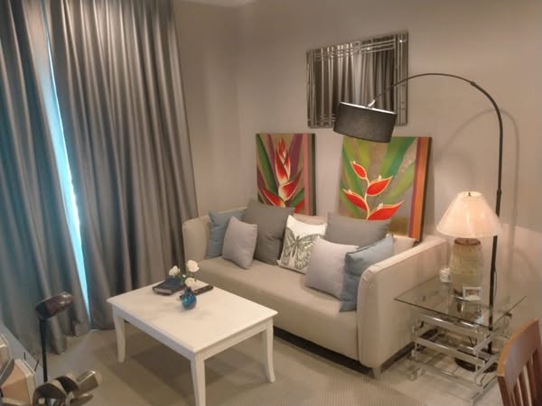 living room and bedroom of Rhythm Sukhumvit 36-38