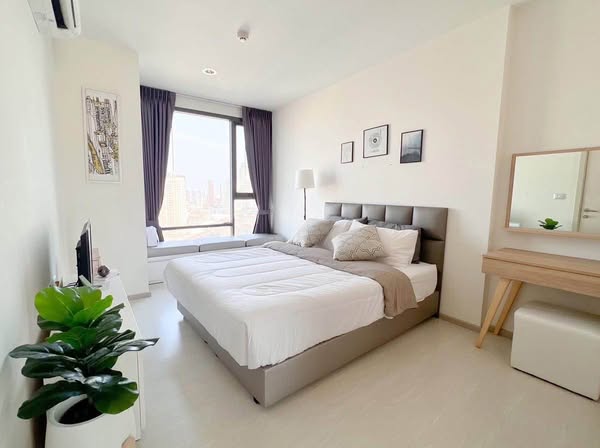 bedroom of Rhythm Sukhumvit 42