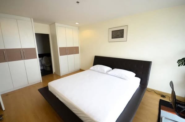 bedroom of Serene Place Sukhumvit 24