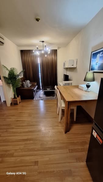 room interior of S&S Sukhumvit Condominium