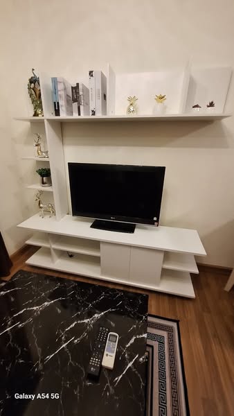 room interior of S&S Sukhumvit Condominium