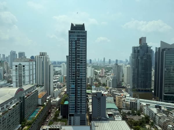 Sukhumvit Suite