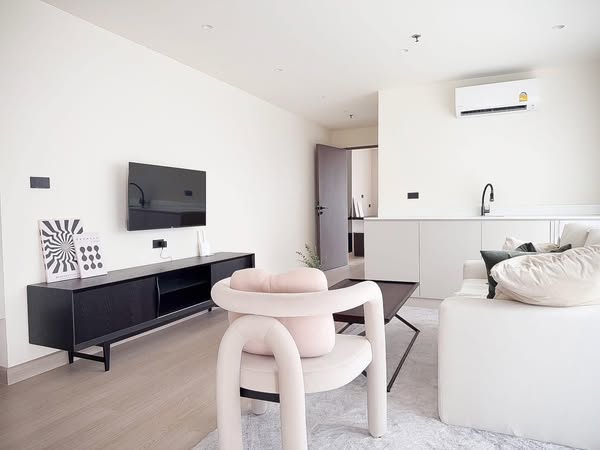living room of Sukhumvit Suites Hotel